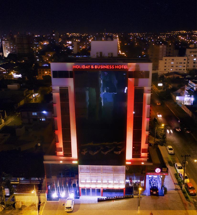 Holiday & Business Hotel - Em Frente Ao Centro De Eventos E Arena Conda Chapecó Exterior foto